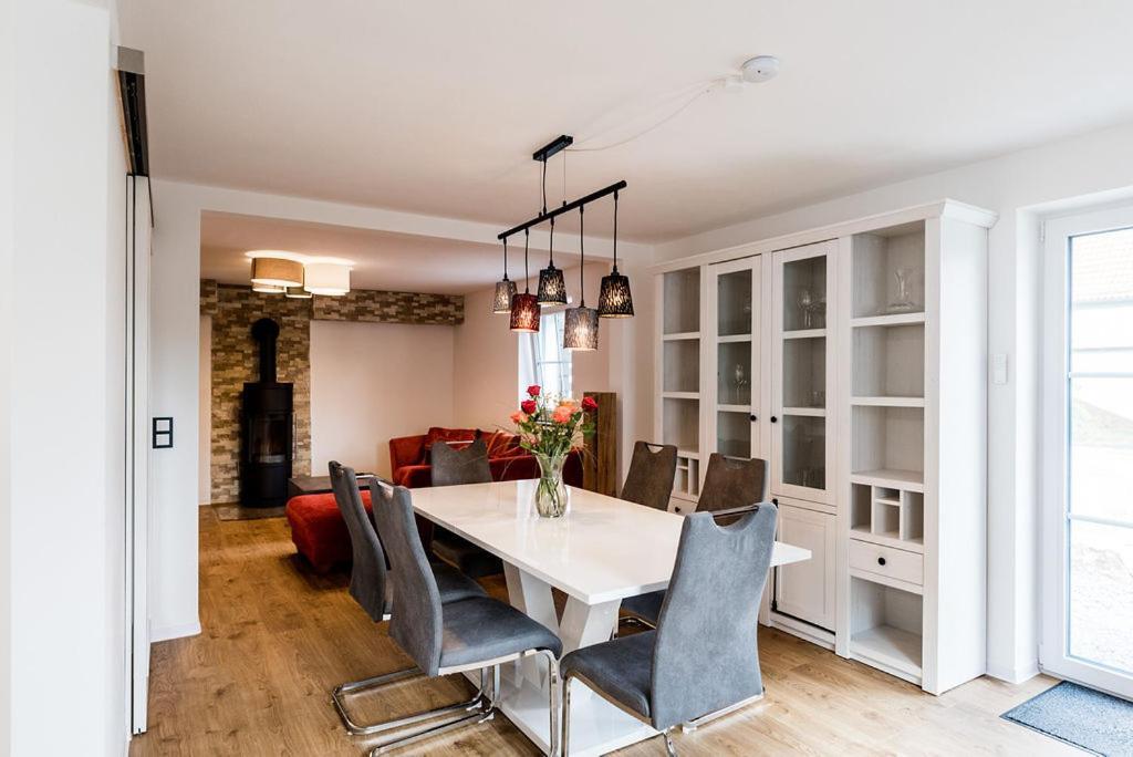 Rosenchalet Leinach Экстерьер фото